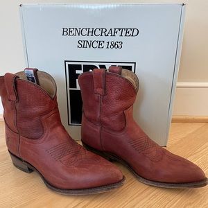 Frye Bill Short Booties